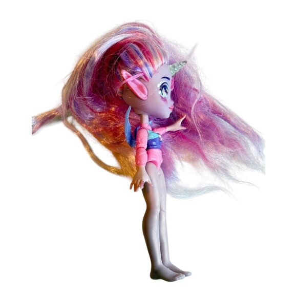 Magic Mixies Pixlings Unicorn Doll With Rainbow Hair & Mystical Wings - Picture 6 of 7